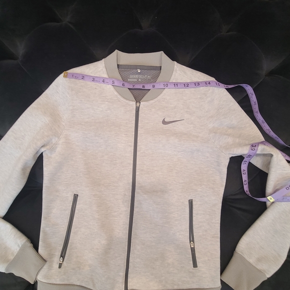 Nike golf Jacket - Picture 3 of 7